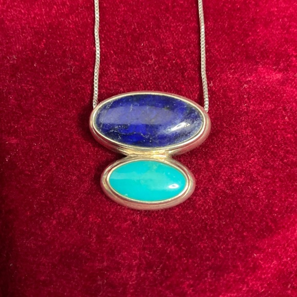🌺 Vintage Lapis Turquoise and Sterling Silver Necklace with Spring Clasp. - Picture 4 of 10